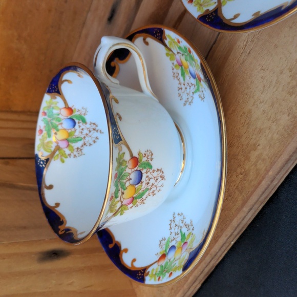 Vintage Set of 2 Cup & Saucer - Picture 3 of 9